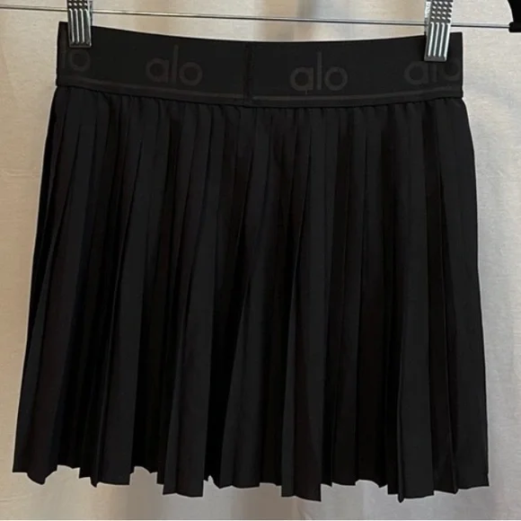 ALO Ace Black Tennis Skort - Picture 5 of 6